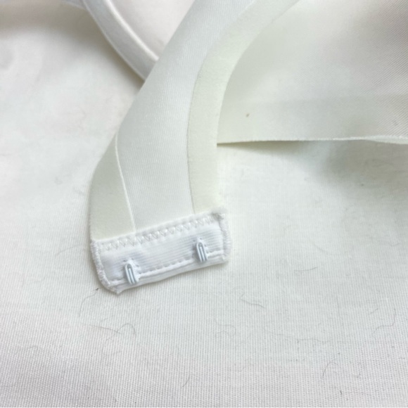 Warner's Women's Bra 40C White Simply Perfect Smoothes Underarm Bulge Underwire - Picture 11 of 11